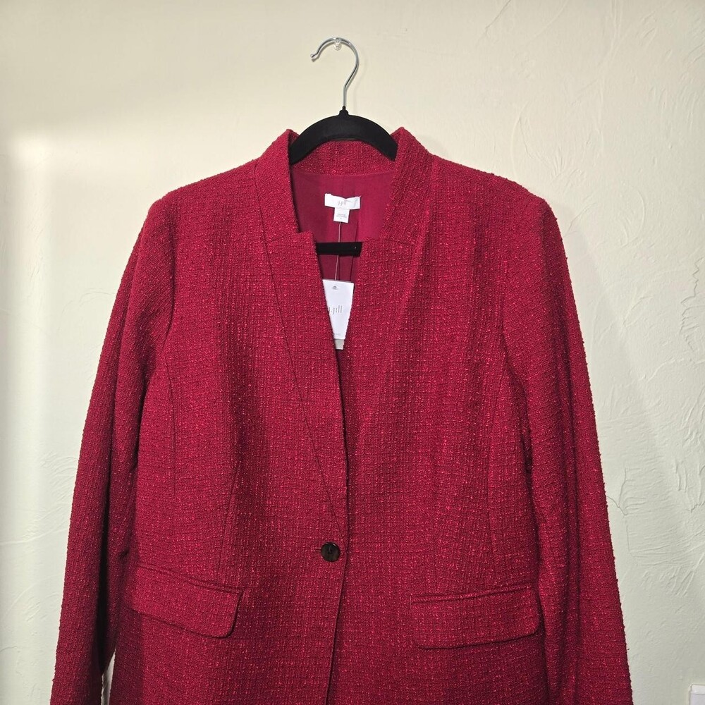 NWT, 50Red blazer with textured weave #workwear #professionalThis sophisticated